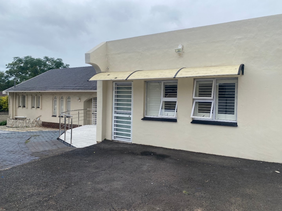 5 Bedroom Property for Sale in Dorchester Heights Eastern Cape